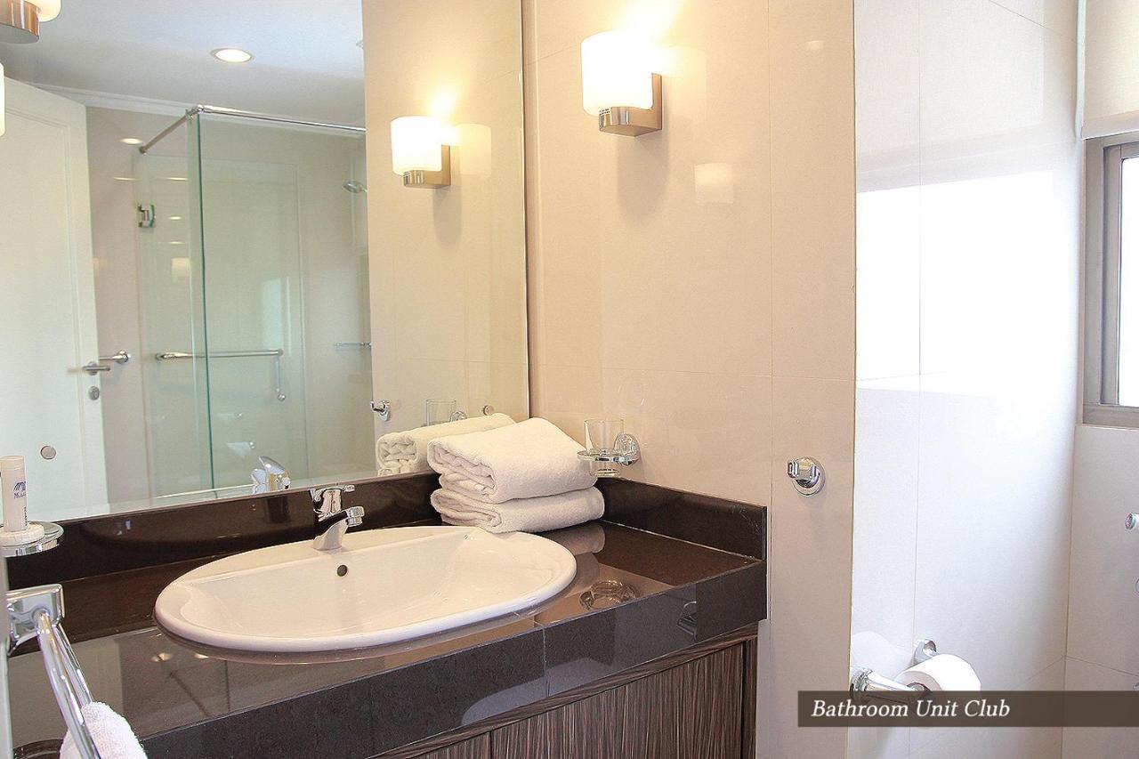 Apartemen Puncak Marina Сурабая Екстер'єр фото