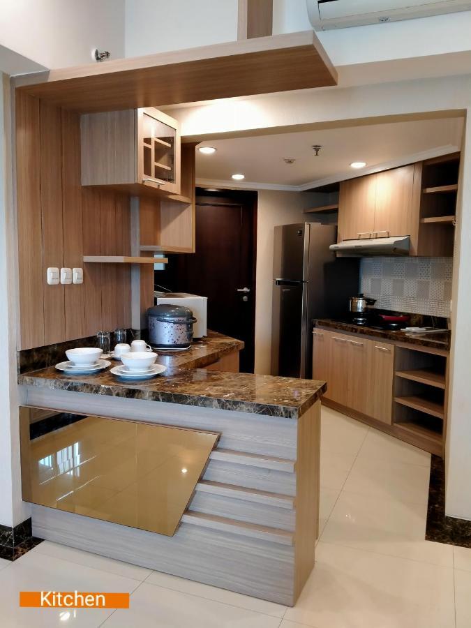 Apartemen Puncak Marina Сурабая Екстер'єр фото