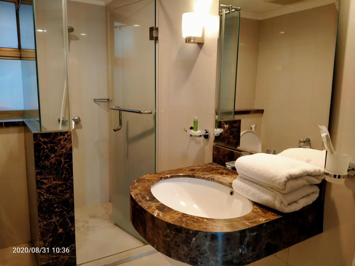 Apartemen Puncak Marina Сурабая Екстер'єр фото