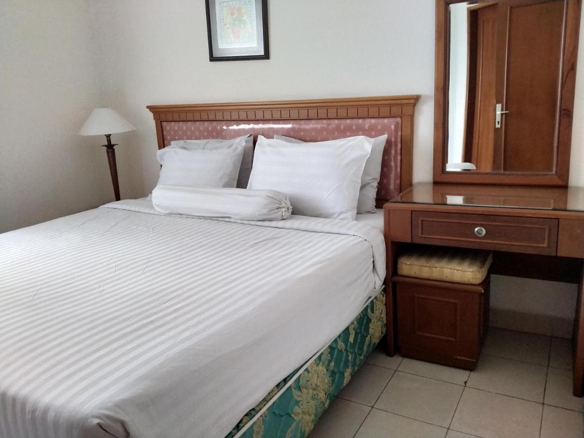 Apartemen Puncak Marina Сурабая Екстер'єр фото