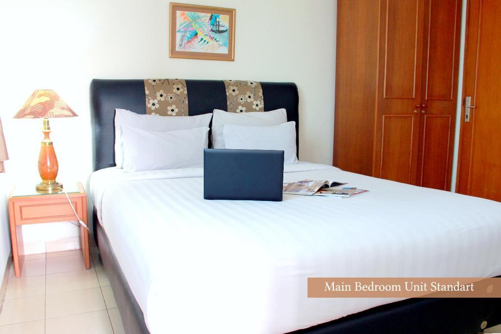 Apartemen Puncak Marina Сурабая Екстер'єр фото